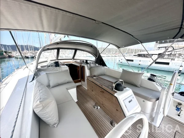 Bavaria 46 Cruiser - Yacht Charter Sailica
