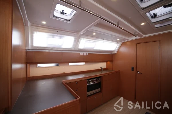 Bavaria 46 Cruiser - Yacht Charter Sailica