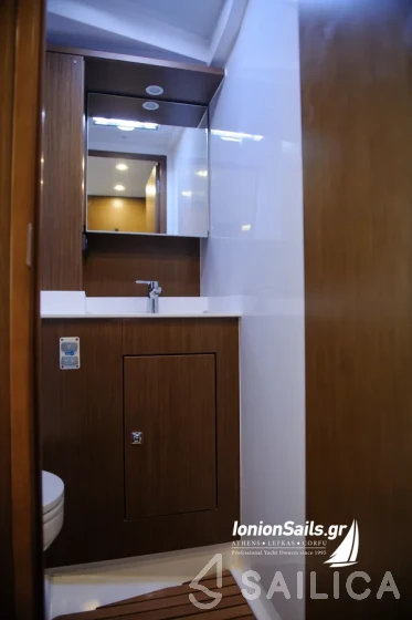 Bavaria C57 - Yacht Charter Sailica