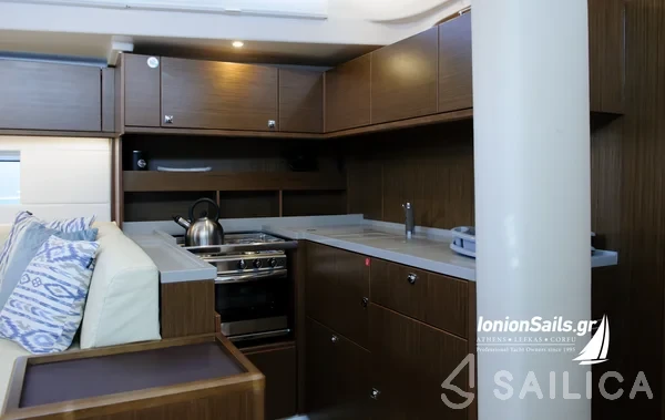 Bavaria C57 - Yacht Charter Sailica