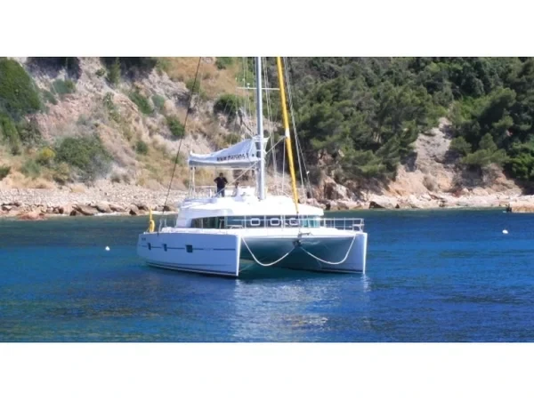 Catlante 600 - Yacht Charter Sailica