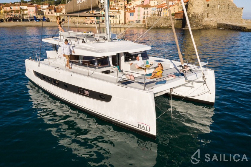 Bali 4.6 - Yacht Charter Sailica