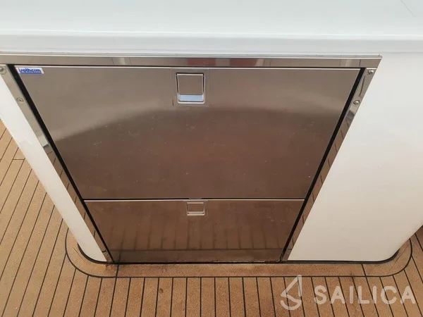 Island Spirit 410 - Yacht Charter Sailica