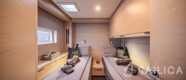 Lagoon 55 - Yacht Charter Sailica