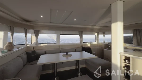 Lagoon 55 - Yacht Charter Sailica