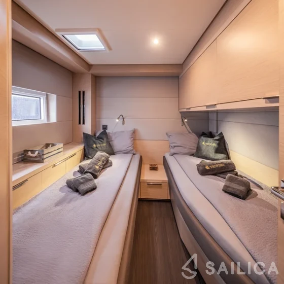 Lagoon 55 - Yacht Charter Sailica