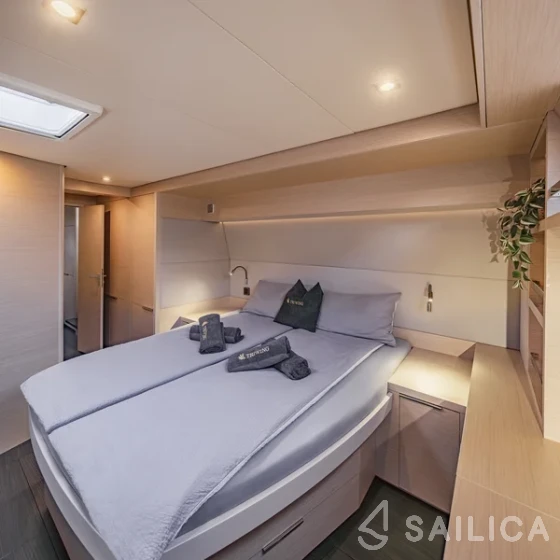 Lagoon 55 - Yacht Charter Sailica