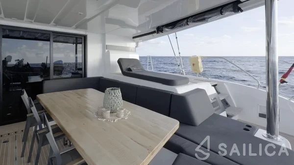 Lagoon 55 - Yacht Charter Sailica