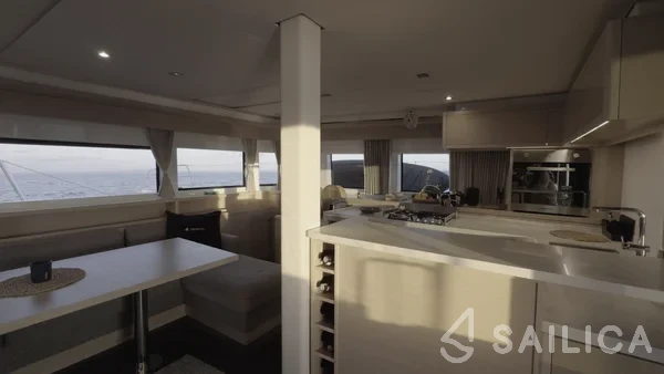 Lagoon 55 - Yacht Charter Sailica