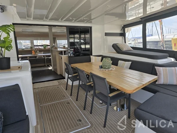 Lagoon 55 - Yacht Charter Sailica