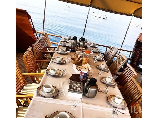 Gulet - Yacht Charter Sailica