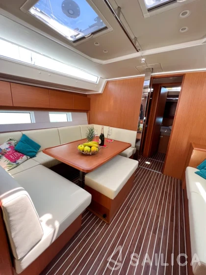 Bavaria C45 - Yacht Charter Sailica