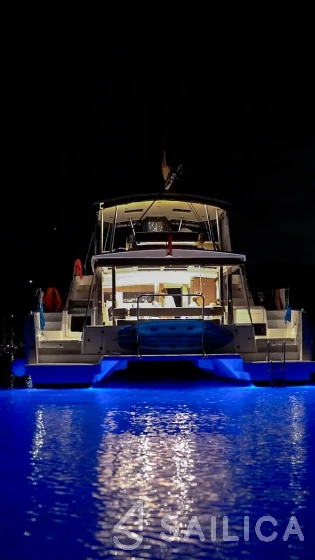 Bali 4.6 - Yacht Charter Sailica