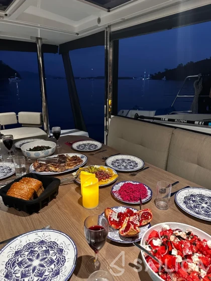 Bali 4.6 - Yacht Charter Sailica