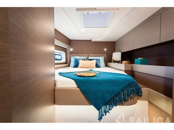 Bali 4.6 - Yacht Charter Sailica