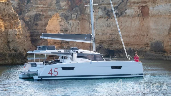Elba 45 - Yacht Charter Sailica