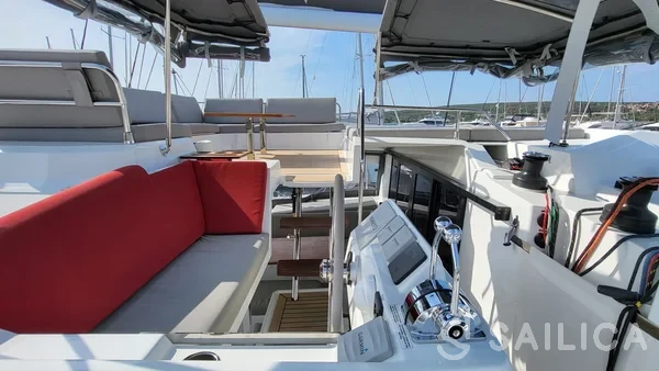Elba 45 - Yacht Charter Sailica