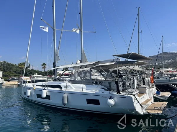 Oceanis 46.1 - Yacht Charter Sailica