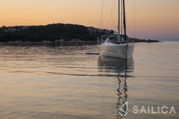 Dufour 56 Exclusive - Yacht Charter Sailica
