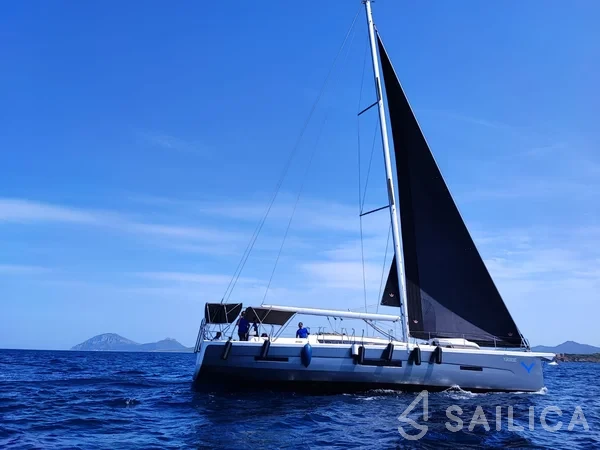 Dufour 56 Exclusive - Yacht Charter Sailica