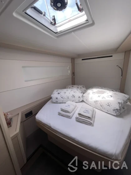 Lagoon 46  - Yacht Charter Sailica