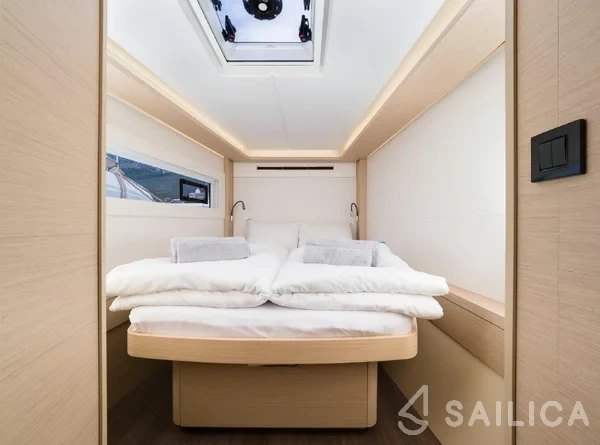 Lagoon 46  - Yacht Charter Sailica