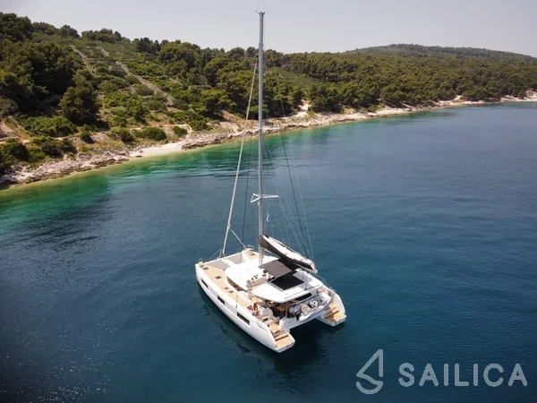 Lagoon 46  - Yacht Charter Sailica