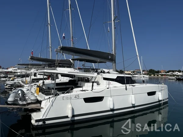 Elba 45 - Yacht Charter Sailica