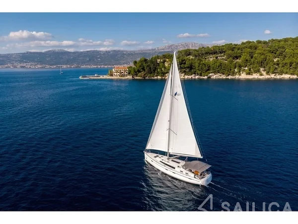 Bavaria 51 Cruiser - Yacht Charter Sailica