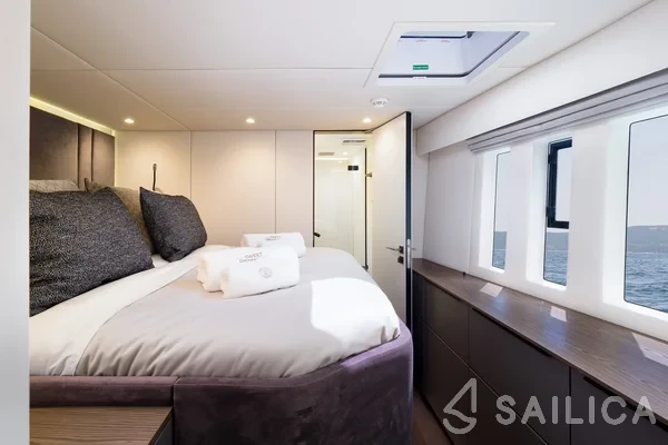 Sunreef 50 - Yacht Charter Sailica