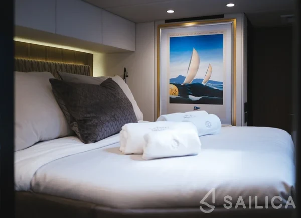 Sunreef 50 - Yacht Charter Sailica