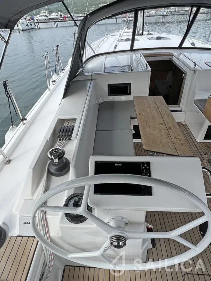 Bavaria C45 Style - Photo #146 Bavaria C45 Style - Yacht Charter Sailica