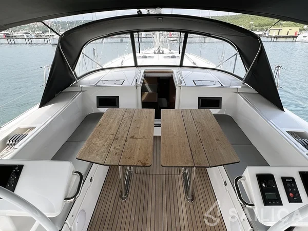Bavaria C45 Style - Photo #133 Bavaria C45 Style - Yacht Charter Sailica