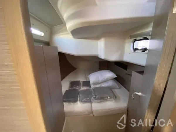 Hanse 458 - Yacht Charter Sailica