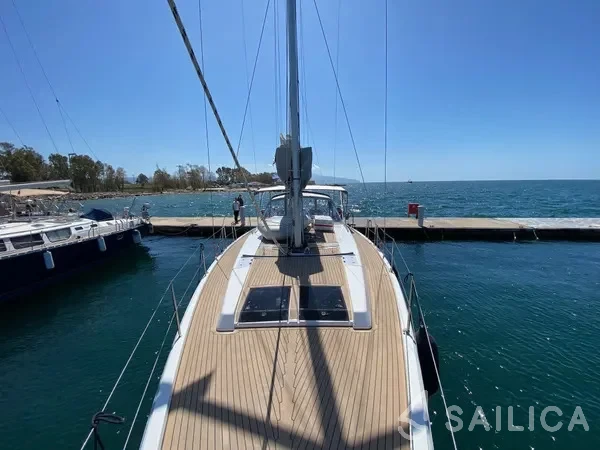 Hanse 458 - Yacht Charter Sailica