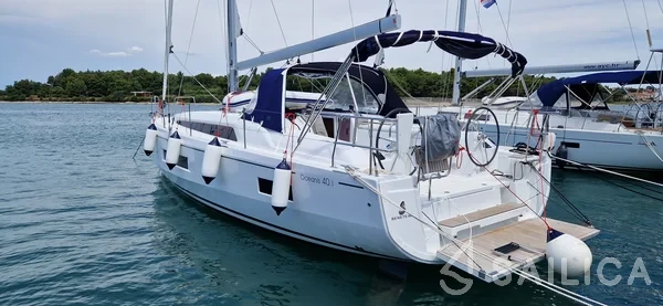 Oceanis 40.1 - Yacht Charter Sailica