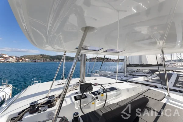Lagoon 46  - Yacht Charter Sailica