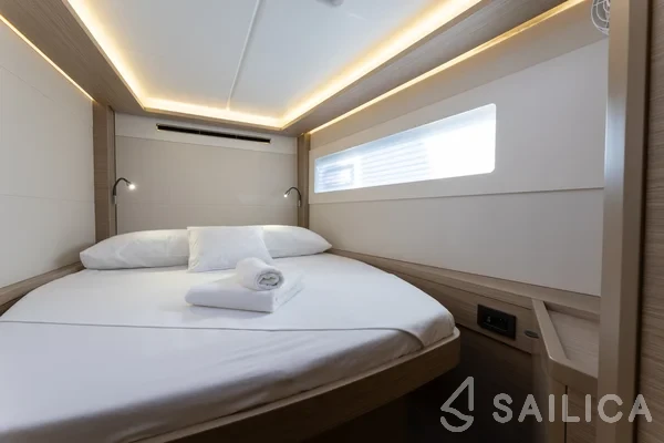 Lagoon 46  - Yacht Charter Sailica