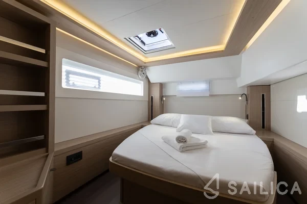 Lagoon 46  - Yacht Charter Sailica