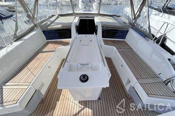 Oceanis 46.1 - Yacht Charter Sailica