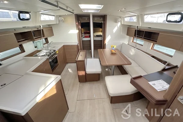Oceanis 46.1 - Yacht Charter Sailica