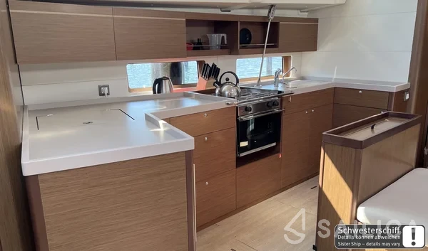 Oceanis 46.1 - Yacht Charter Sailica