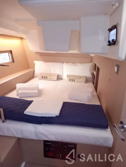 Oceanis 46.1 - Yacht Charter Sailica
