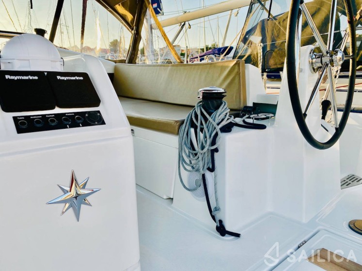 Sun Odyssey 440 - Yacht Charter Sailica