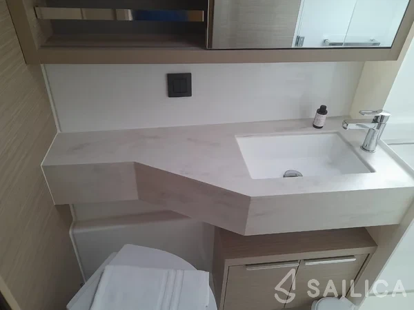 Lagoon 46  - Yacht Charter Sailica