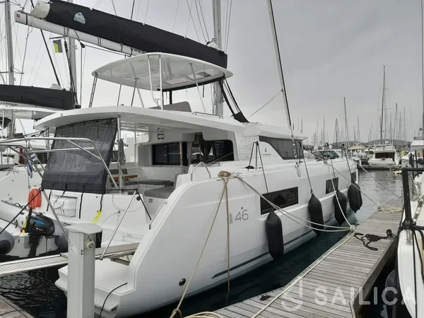 Lagoon 46  - Yacht Charter Sailica