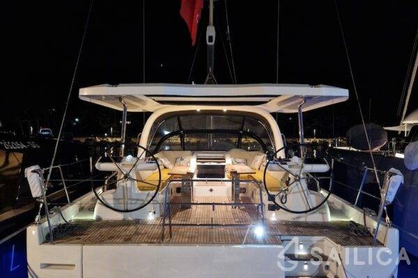 Jeanneau 60 - Yacht Charter Sailica