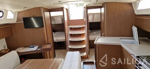 Oceanis 46.1 - Yacht Charter Sailica