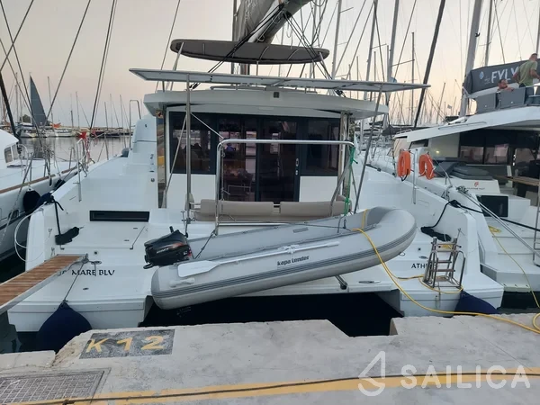 Bali 4.2 - Yacht Charter Sailica