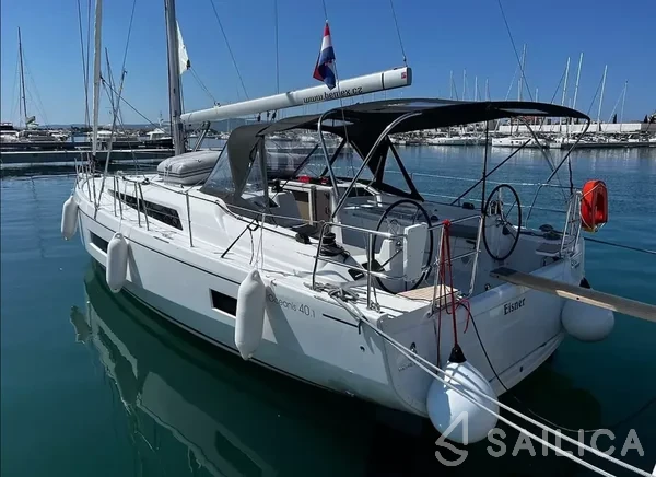 Oceanis 40.1 - Yacht Charter Sailica